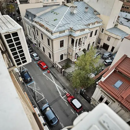 شقة Spacious 4br & Sleeps 14 & Floor &